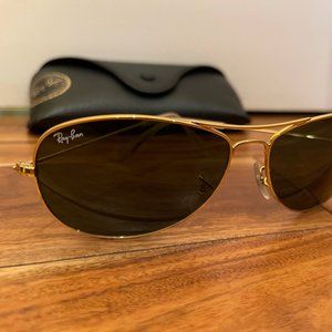 NWOT Ray Ban aviator sunglasses